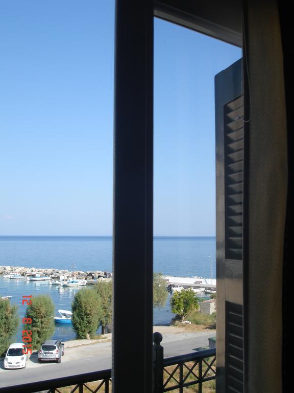 Cohyli Hotel Иреон Экстерьер фото