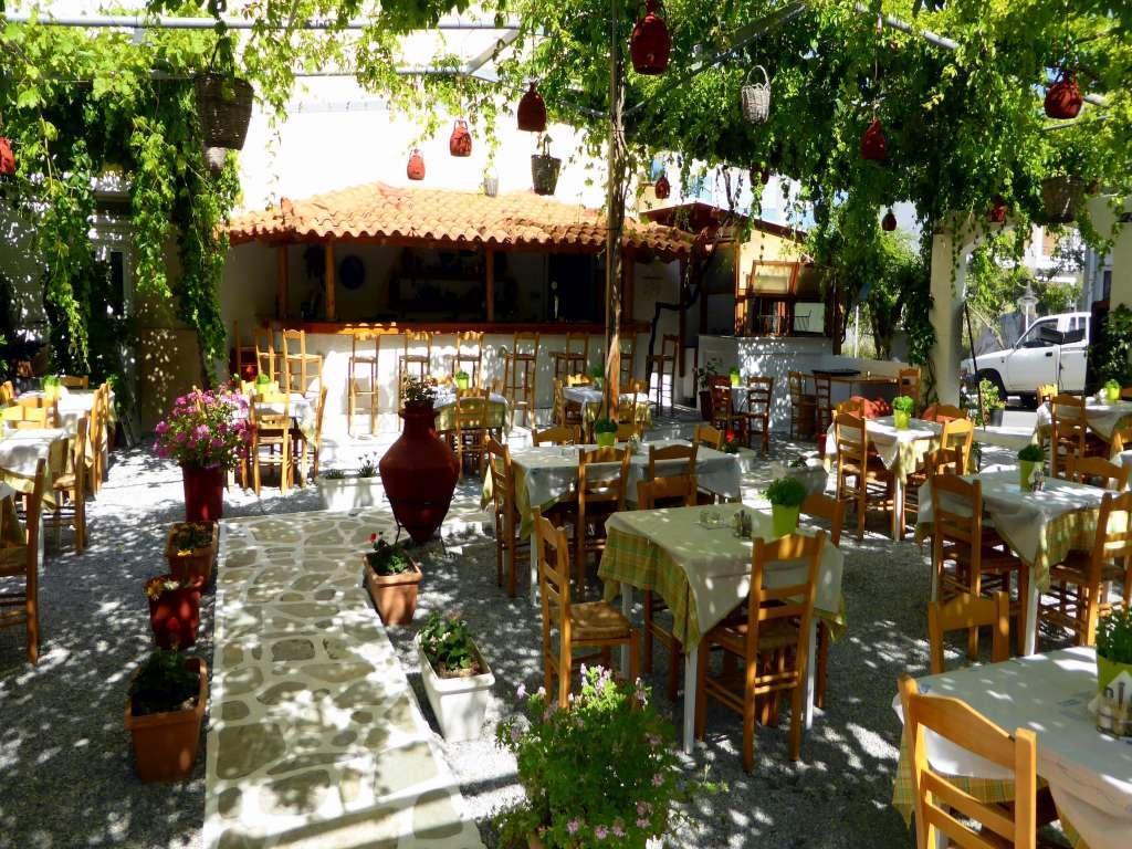 Cohyli Hotel Иреон Экстерьер фото